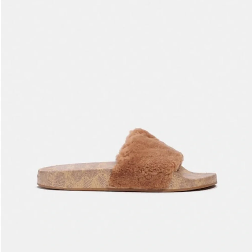 Coach Signature Pool Slide with Shearling in Natural/Tan - Picture 2 of 5